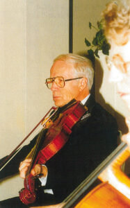 Don Mildrum '53 playing viola