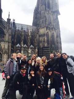 Danhui Zhang '18 and fellow study abroad students pose for a photo in a German city.